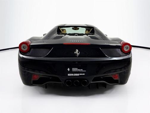 2014 Ferrari 458 Spider Base