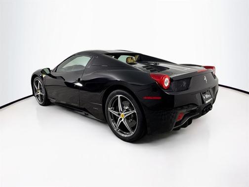 2014 Ferrari 458 Spider Base