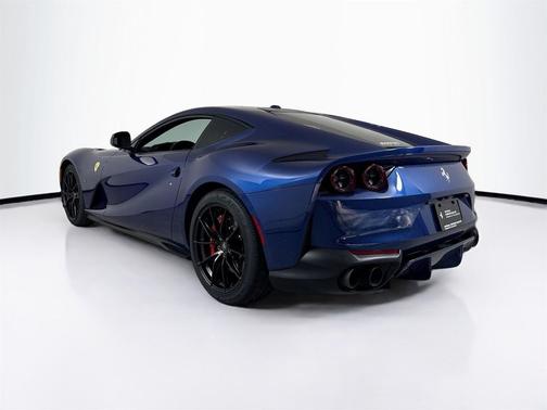 2019 Ferrari 812 Superfast 