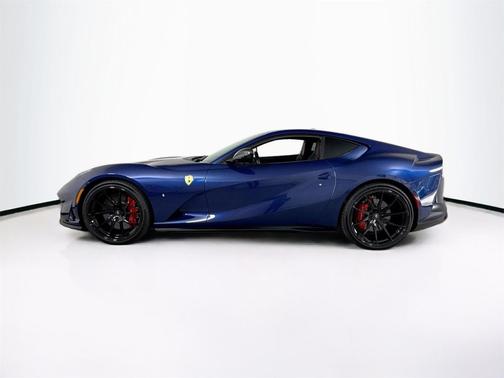 2019 Ferrari 812 Superfast 