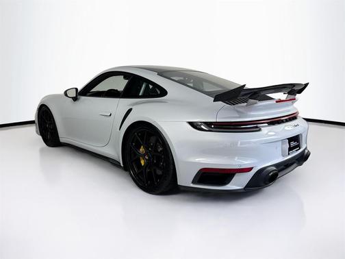 2024 Porsche 911 Turbo S