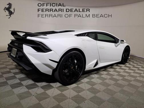 2023 Lamborghini Huracan Tecnica Coupe