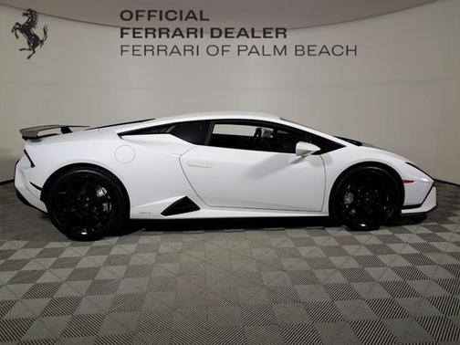 2023 Lamborghini Huracan Tecnica Coupe