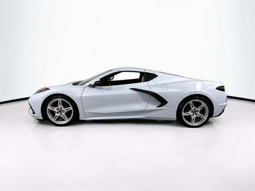 2022 Chevrolet Corvette Stingray w/1LT