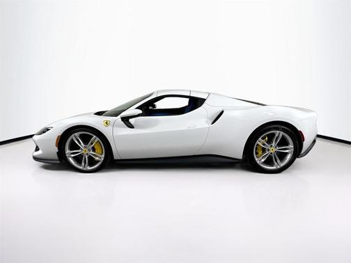 2025 Ferrari 296 GTS 