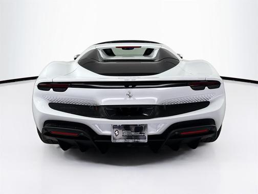 2025 Ferrari 296 GTS 