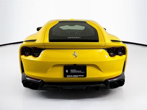 2019 Ferrari 812 Superfast Base