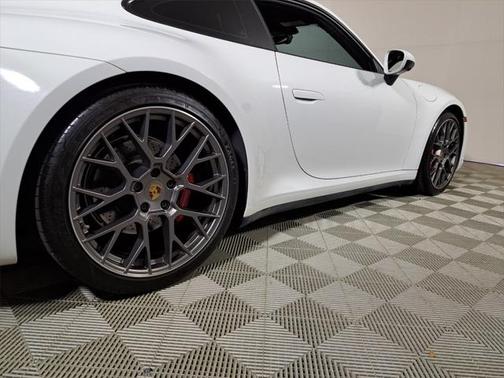 2020 Porsche 911 Carrera S