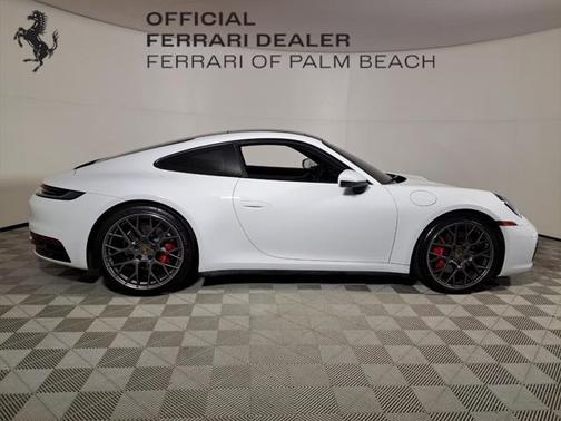 2020 Porsche 911 Carrera S