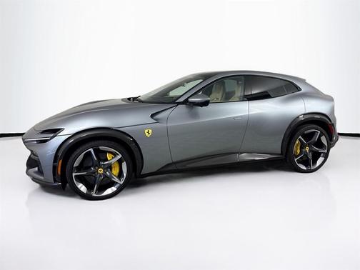 2025 Ferrari Purosangue 