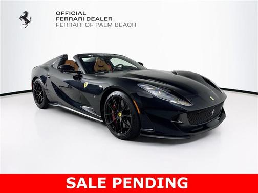 2021 Ferrari 812 GTS 