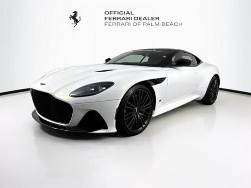 2023 Aston Martin DBS Base