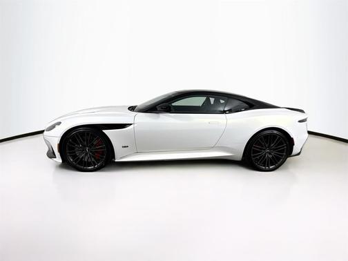 2023 Aston Martin DBS Base