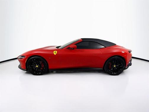 2025 Ferrari Roma Spider Base