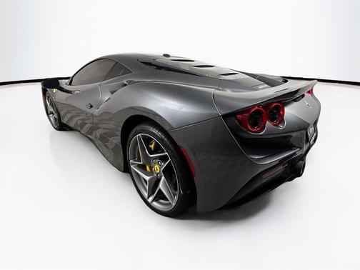 2021 Ferrari F8 Tributo Base