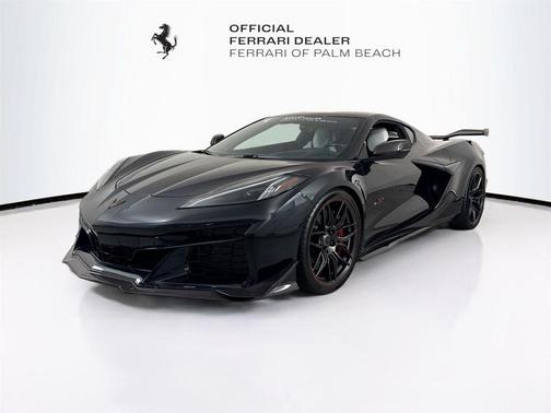 Carbon Flash Metallic 2023 Chevrolet Corvette Z06