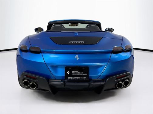 2025 Ferrari Roma Spider 
