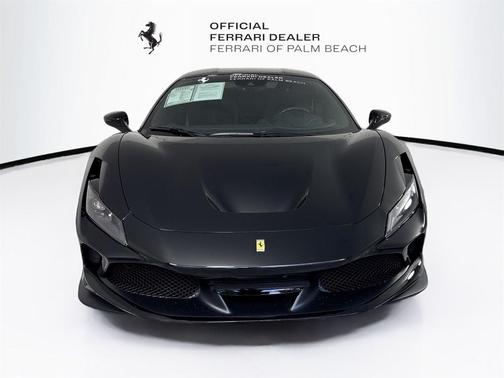 2022 Ferrari F8 Tributo Base