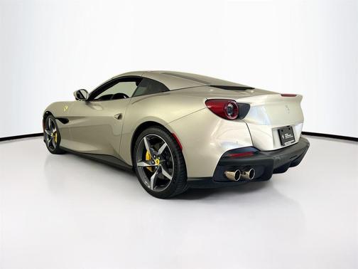 2022 Ferrari Portofino M Base