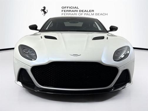 2019 Aston Martin DBS Superleggera