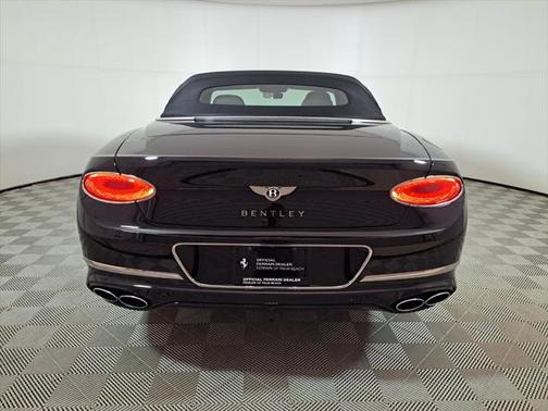 2022 Bentley Continental GT V8