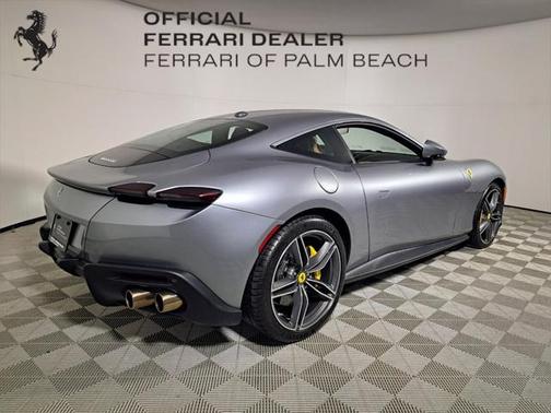 2023 Ferrari Roma Base
