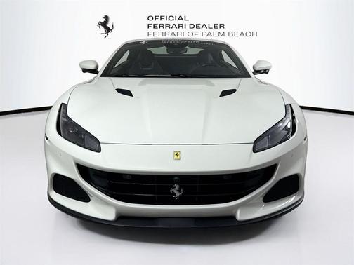 Bianco Avus 2022 Ferrari Portofino M Base