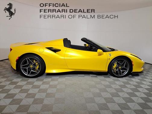 2023 Ferrari F8 Spider Base