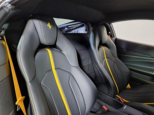 2022 Ferrari F8 Tributo Base