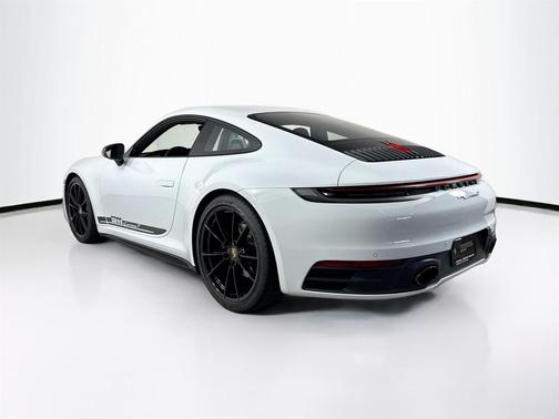 2024 Porsche 911 Carrera T