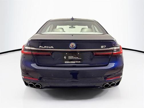 2022 BMW ALPINA B7 xDrive