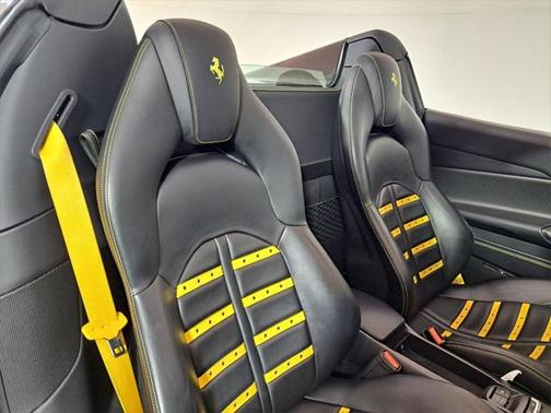 2017 Ferrari 488 Spider Base