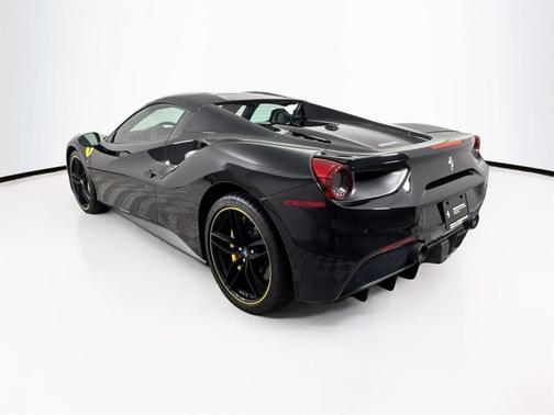 2017 Ferrari 488 Spider Base