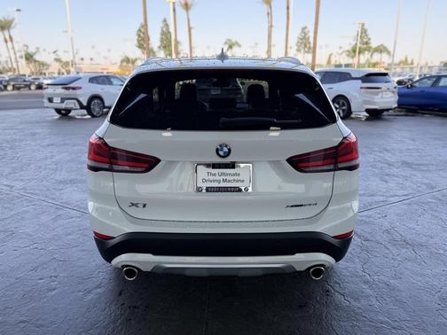 2021 BMW X1 xDrive28i