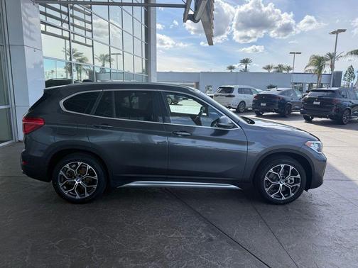 2021 BMW X1 sDrive28i