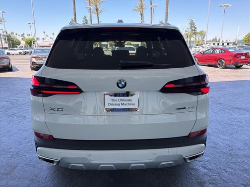Alpine White 2026 BMW X5 sDrive40i