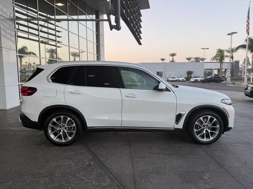 2024 BMW X5 sDrive40i