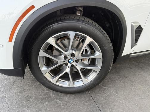 2024 BMW X5 sDrive40i