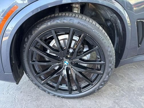 Arctic Grey Metallic 2022 BMW X5 xDrive40i