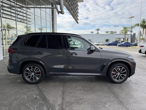 2025 BMW X5 sDrive40i