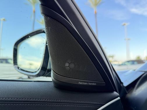 2023 BMW M550 i Xdrive