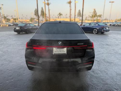 2022 BMW 750 i xDrive