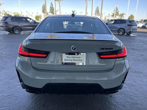 2023 BMW M340 i