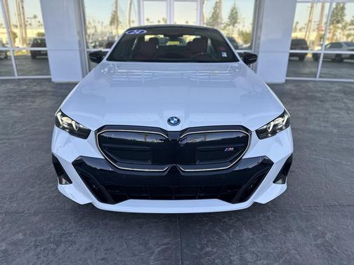 2024 BMW i5 M60
