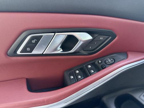 2023 BMW 330 330i