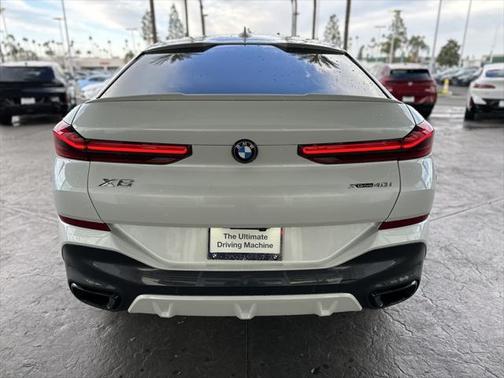 2022 BMW X6 xDrive40i