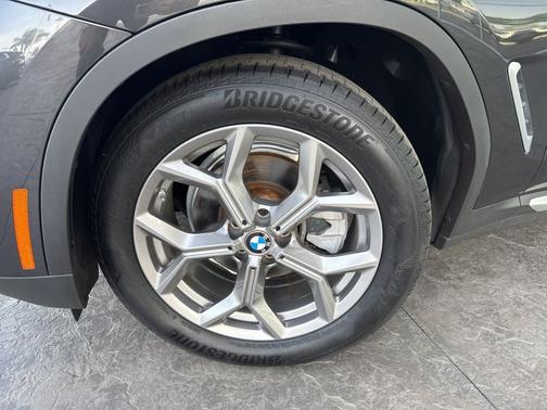 Dark Graphite Metallic 2023 BMW X3 sDrive30i