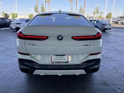 2022 BMW X6 xDrive40i