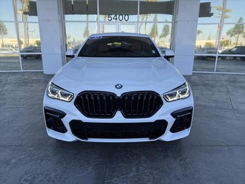 2022 BMW X6 xDrive40i