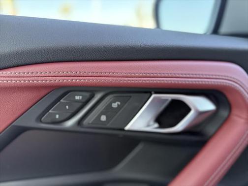 2025 BMW 230 i